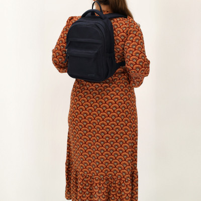 AKITA 8 litrů, Dark Navy, batoh Beagles Originals