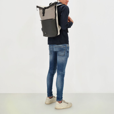 MULTICOLOR 15.6", GREY, batoh Beagles Originals