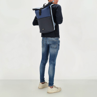 MULTICOLOR 15.6", NAVY, batoh Beagles Originals