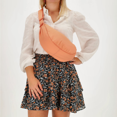 CALVIA Moonbag APRICOT, crossbody kabelka Beagles