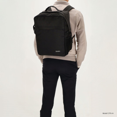 KYOTO black, batoh pod sedadlo 40x30x19 cm, Beagles