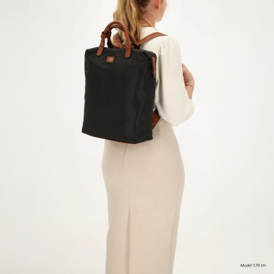 BUCKINGHAM 40x28x13 cm, black, batoh Enrico Benetti