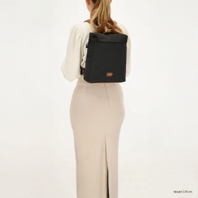 BUCKINGHAM 29x26x8 cm, black, batoh Enrico Benetti