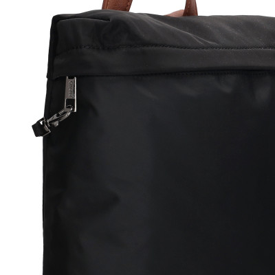 BUCKINGHAM 29x26x8 cm, black, batoh Enrico Benetti