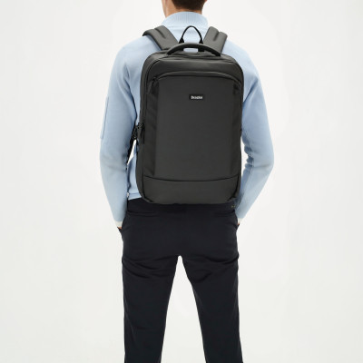 NARA 15.6" 46x32x14 cm, black, batoh Beagles