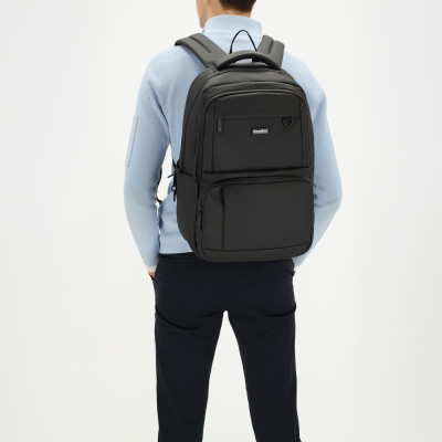 NARA 15.6" 46x32x17 cm, xxx, batoh Beagles