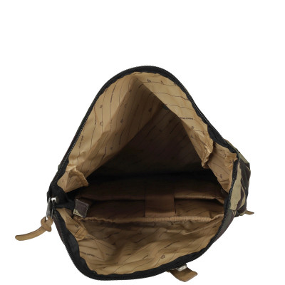 Enrico Benetti batoh SANTIAGO M 15.6" camouflage 16 litrů